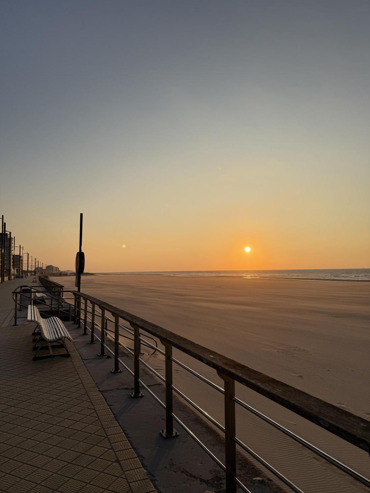 אוסטנדה Sea View Apartment Mariakerke-Bad - La Brise מראה חיצוני תמונה